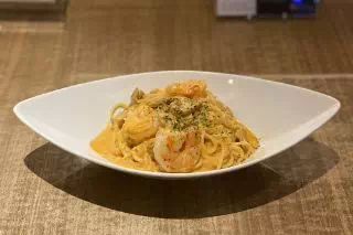 パスタ - エビとマッシュルームのビスク風パスタ